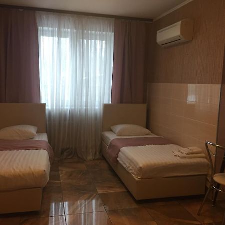 Home Comfort Livoberezhna IEC Kiev Buitenkant foto