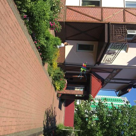 Home Comfort Livoberezhna IEC Kiev Buitenkant foto