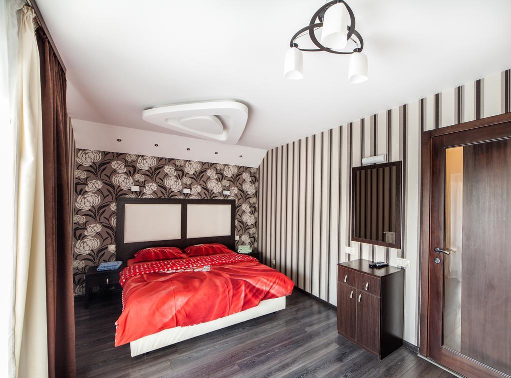 Home Comfort Livoberezhna IEC Kiev Buitenkant foto