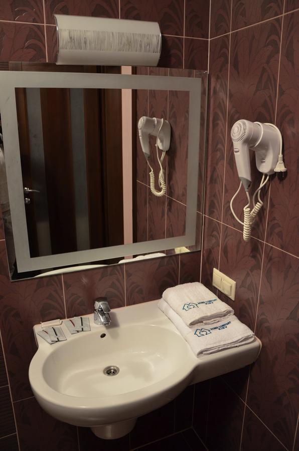 Home Comfort Livoberezhna IEC Kiev Buitenkant foto